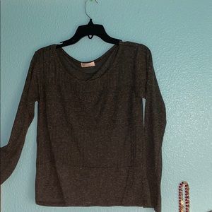 Green lightweight long sleeve